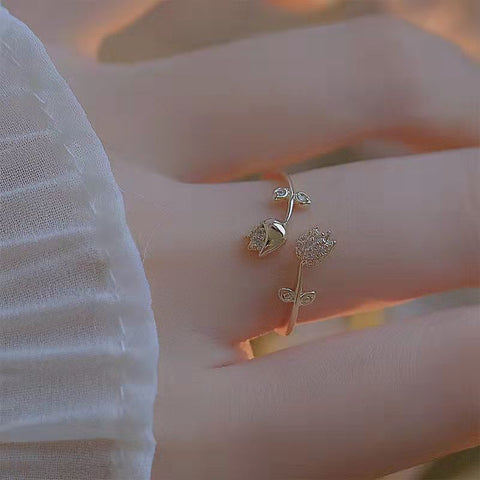 Smart Tulip Ring