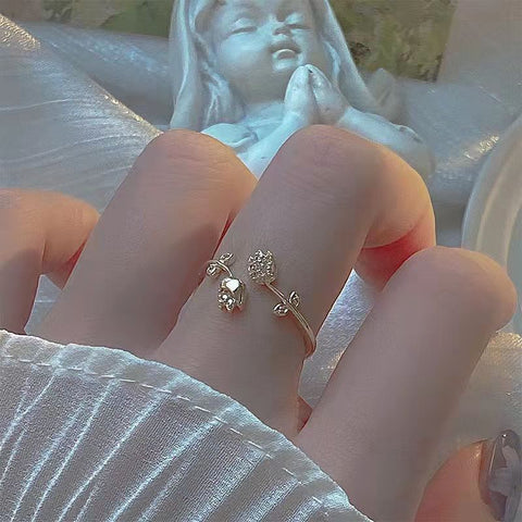 Smart Tulip Ring