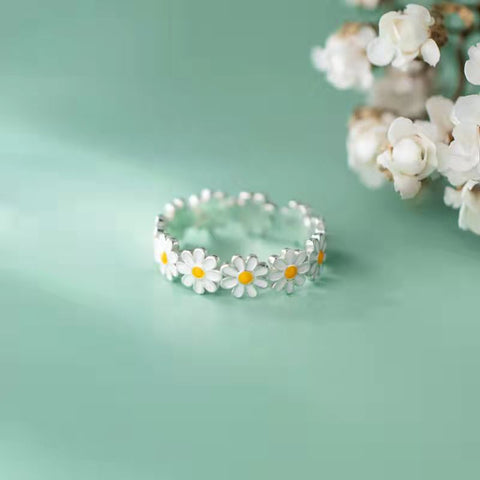 Little Daisy Ring