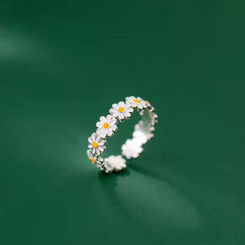 Little Daisy Ring