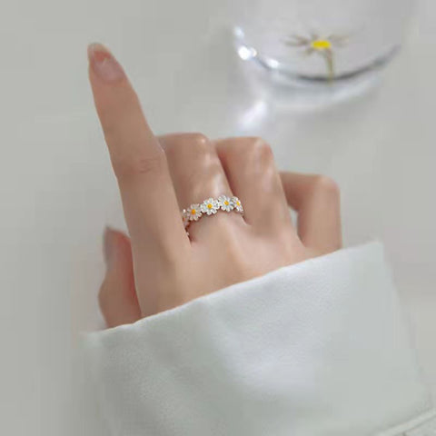 Little Daisy Ring